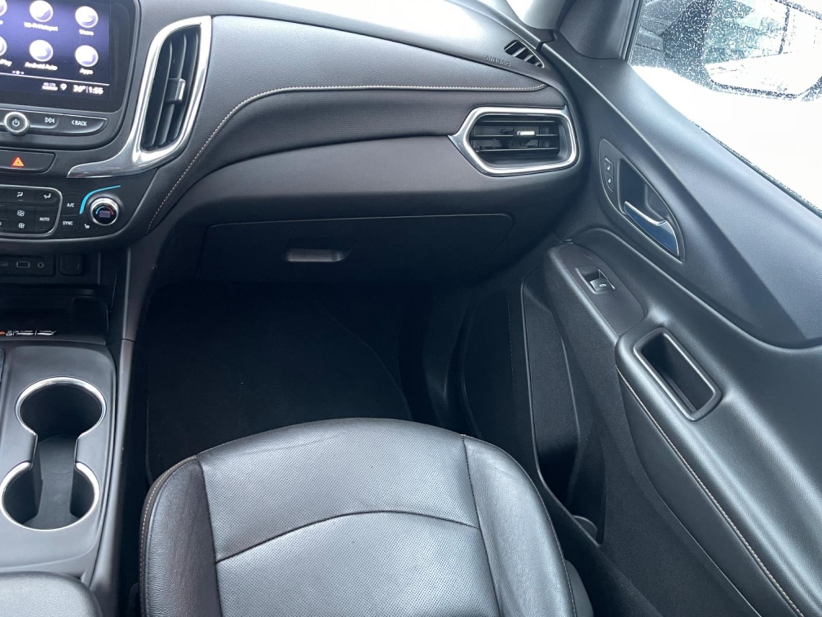 2020 SILVER /black leather CHEVROLET EQUINOX PREMIER (2GNAXYEXXL6) with an 2.0L engine, Automatic transmission, located at 1960 Industrial Drive, Wasilla, 99654, (907) 274-2277, 61.573475, -149.400146 - Photo #16